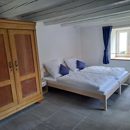 Ferienwohnung Heuboden Huefingen Exterior photo