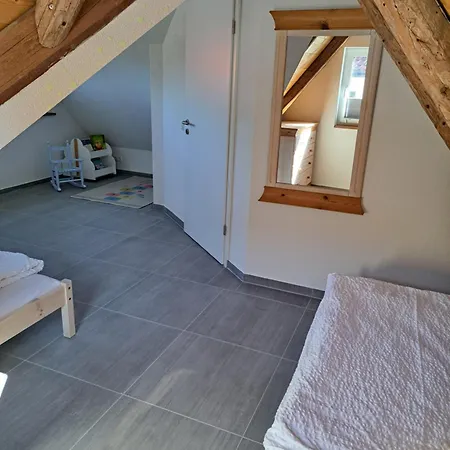 Ferienwohnung Heuboden Huefingen Exterior photo