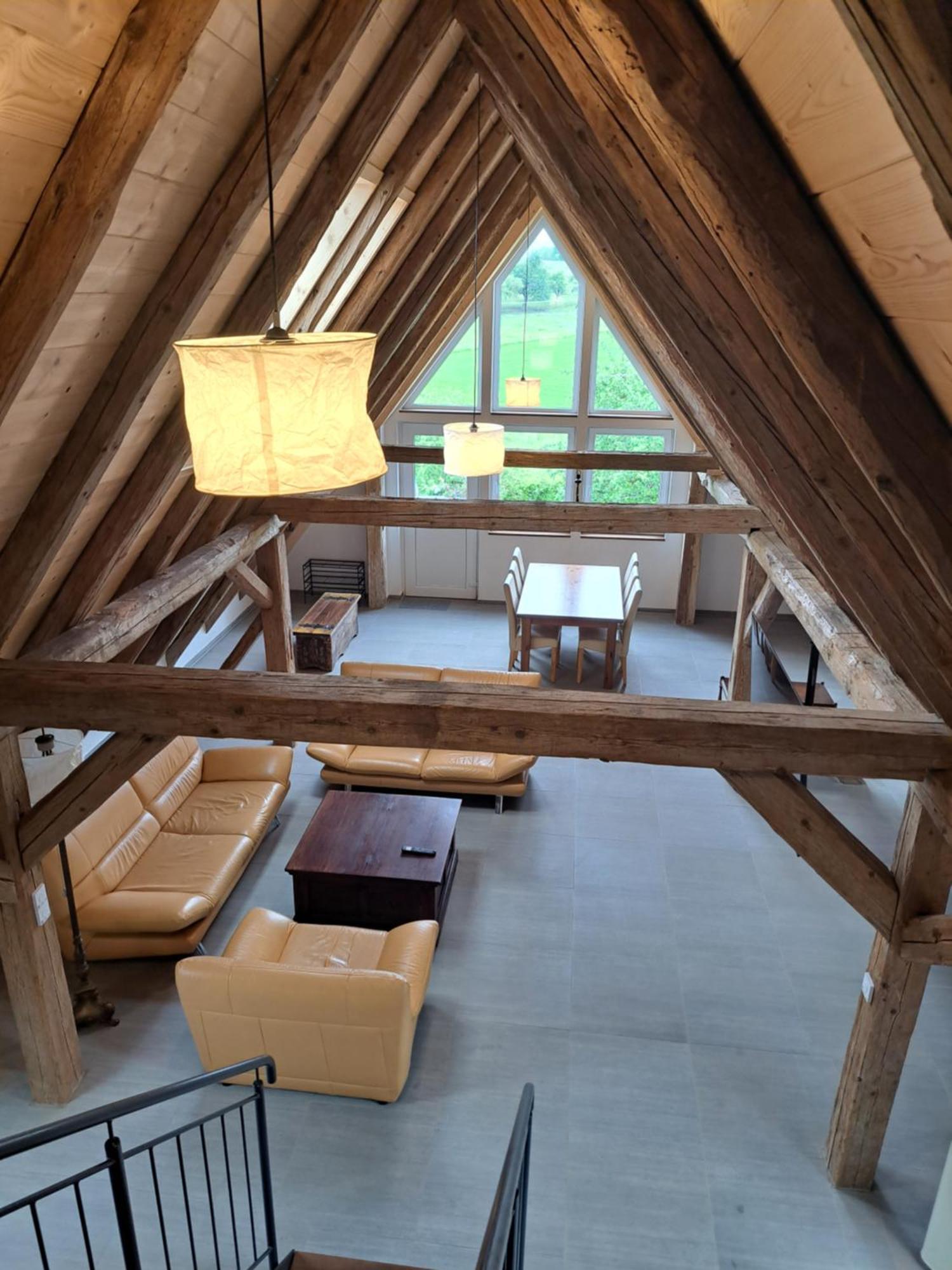 Heuboden Apartment Huefingen